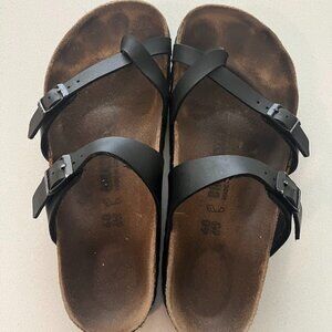 Black Women's Mayari Birkenstock Size 9